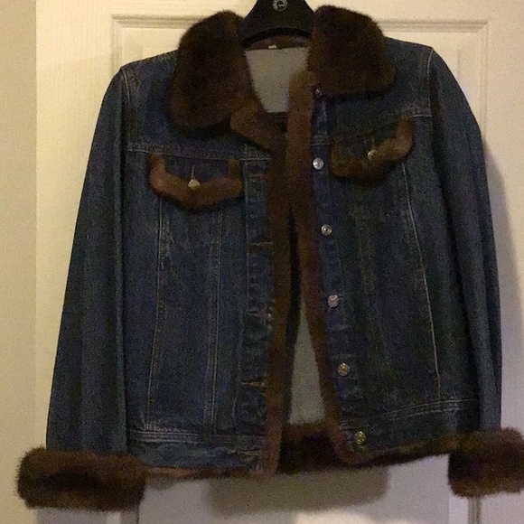 Jean jacket with mink size large - Picture 2 of 7